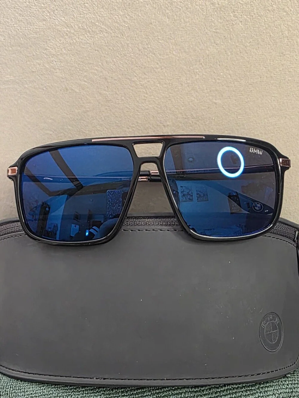 BMW BW0059‑H Aviator Sunglasses – Black/Rose Gold • Blue Gradient Lenses • NWT
